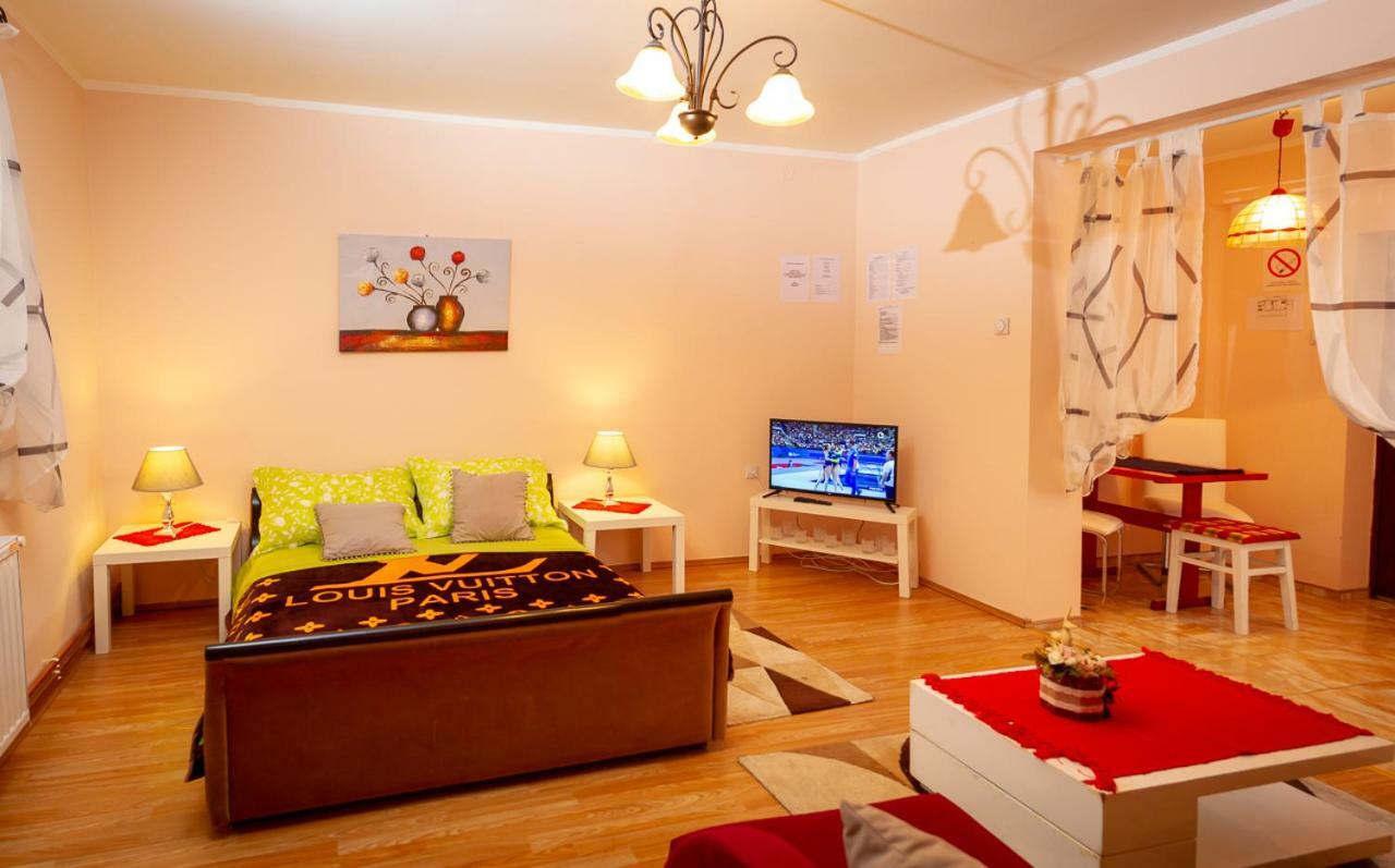 수보티차 Casa Simon 2 아파트 외부 사진