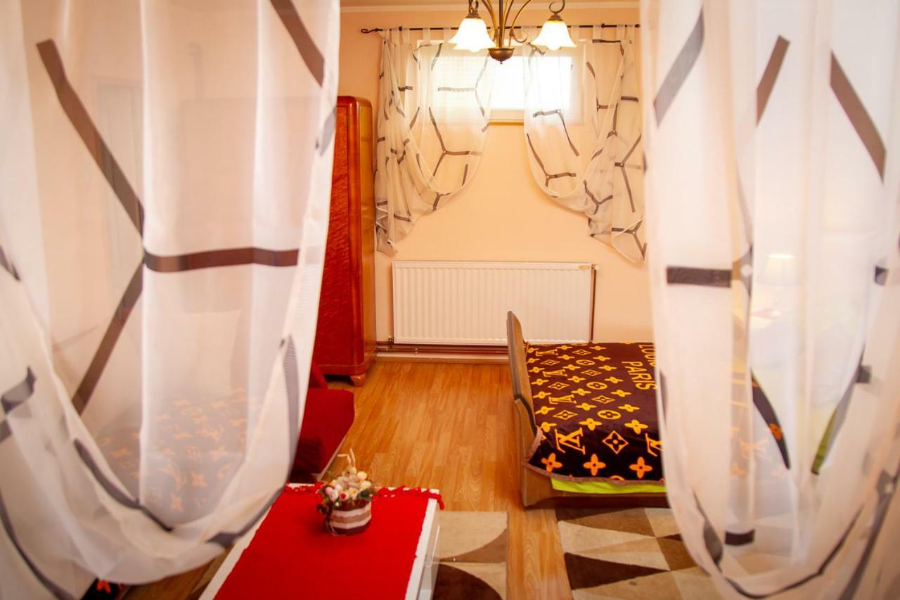 수보티차 Casa Simon 2 아파트 외부 사진