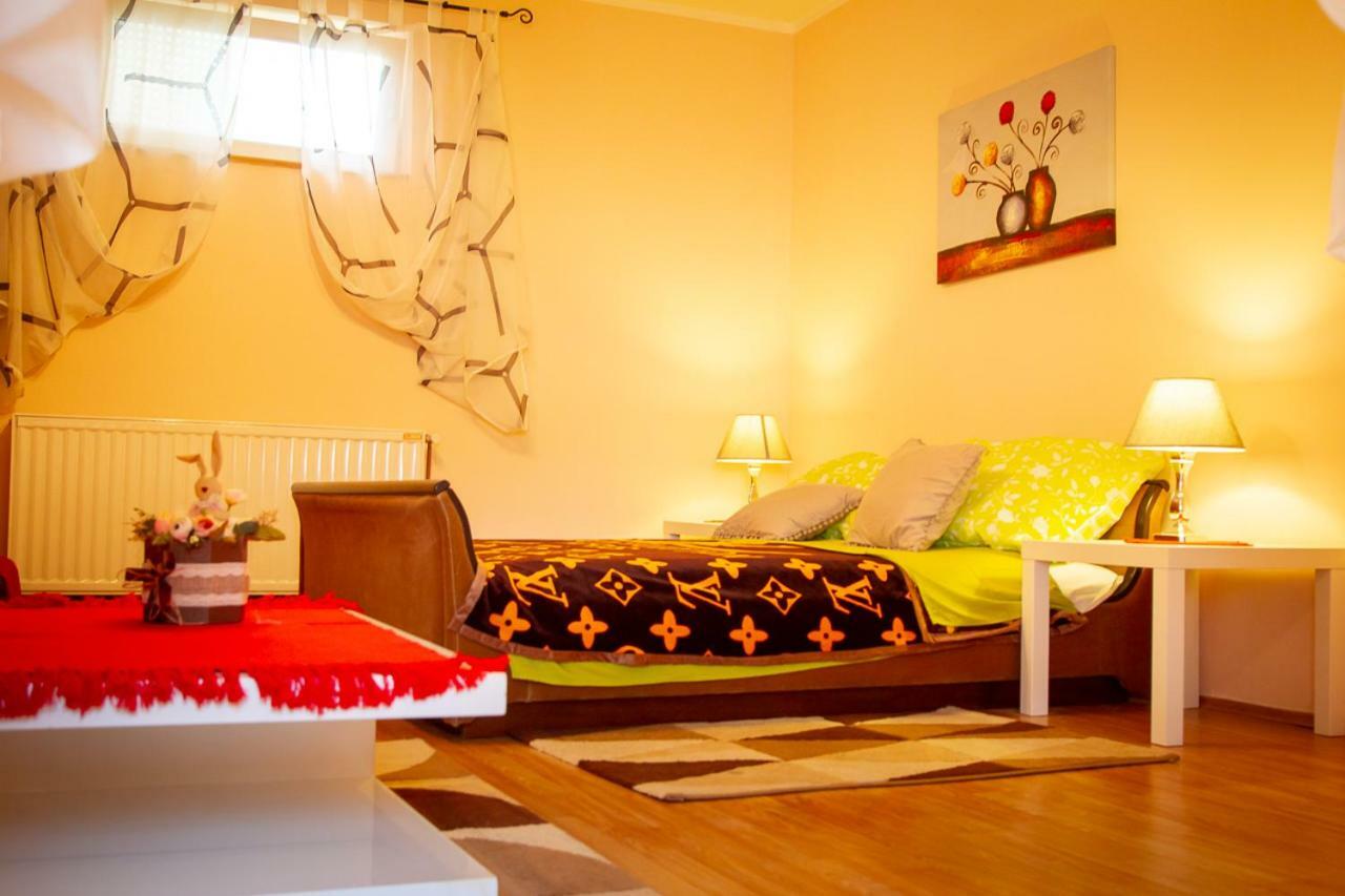 수보티차 Casa Simon 2 아파트 외부 사진